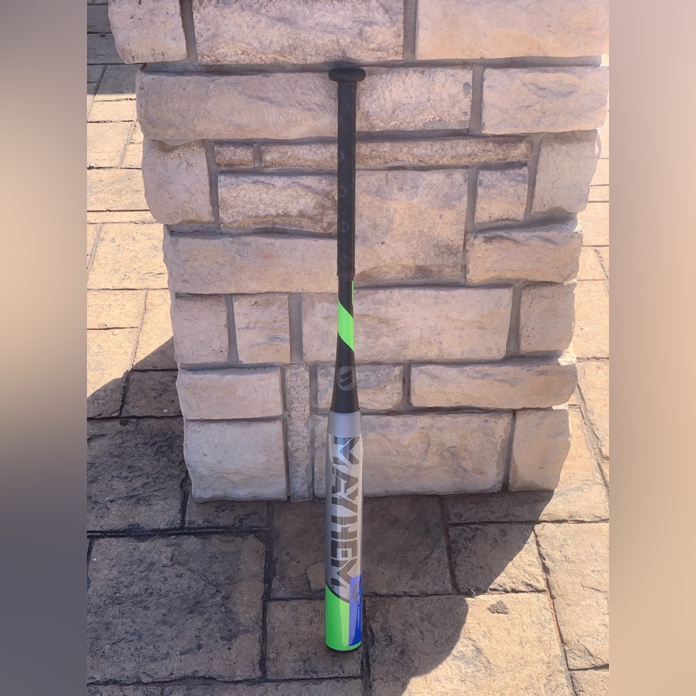 Worth Mayhem 34” 26oz Slow Pitch Softball Bat Brand New